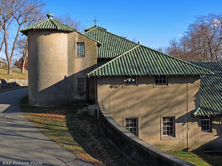 Barn