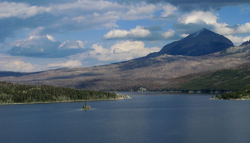 St_Mary_Lake