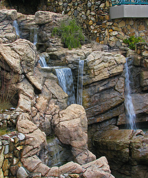 Grotto_falls