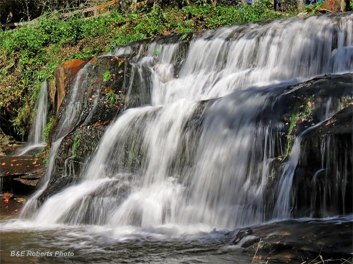 Shoal_Crk_Falls