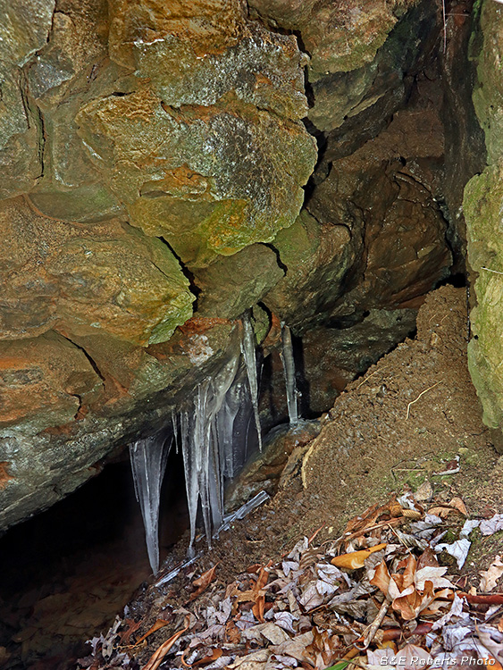 Inside_tunnel