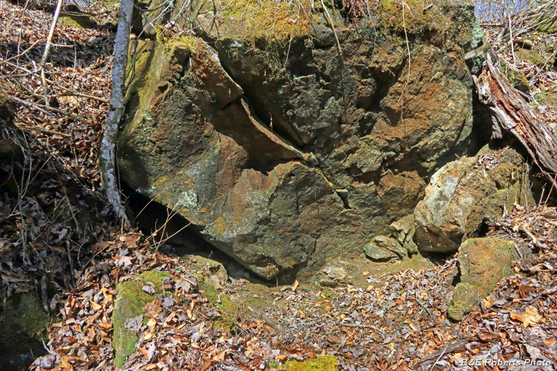 Big_cut_boulder