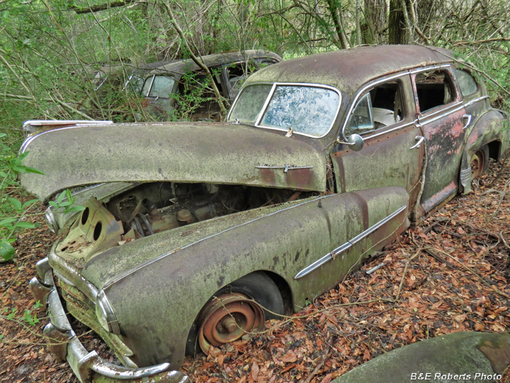 48_Pontiac_Silver_Streak