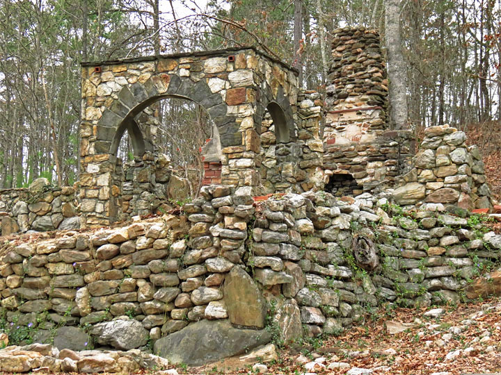 Stockmar_residence_Ruins