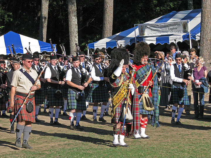 Massed_bands