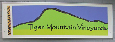 Tiger_Mtn_sign