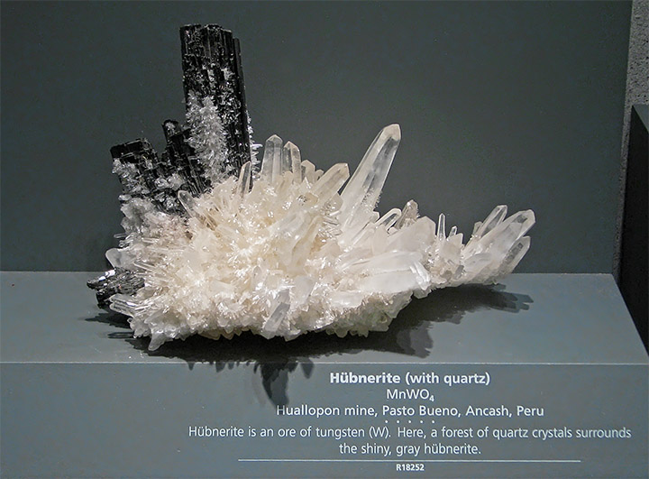 Hubnerite