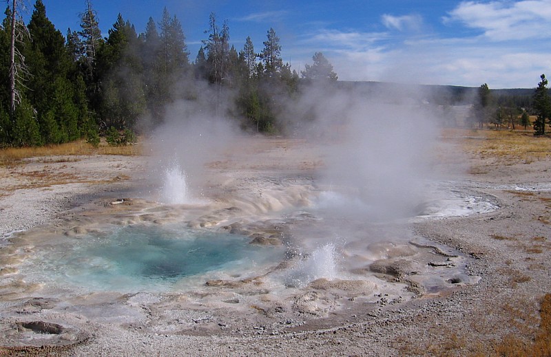 Spasmodic_Geyser